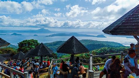 tourist attractions in tagaytay philippines.